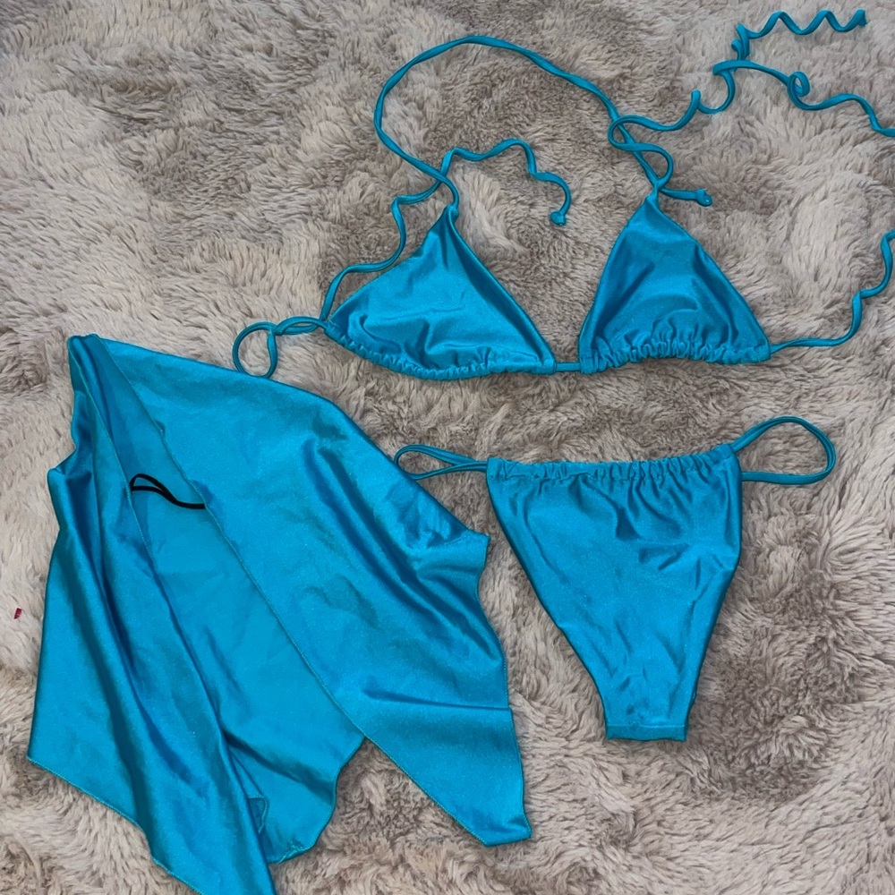 Vibrant Blue Bikini Set with Cover-Up